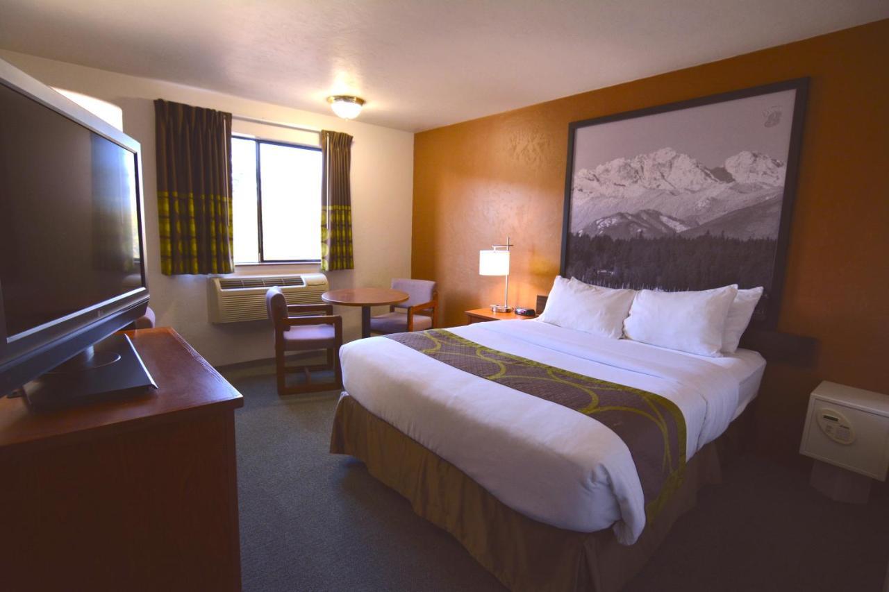 Super 8 By Wyndham Port Angeles At Olympic National Park Motel Eksteriør bilde